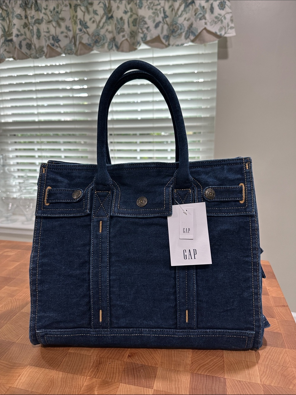 GAP *VIRAL* Dark Blue Denim Tote Bag- Standard Size